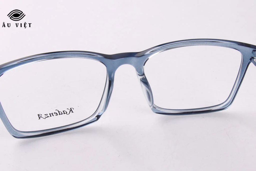 Mắt Kính Âu Việt