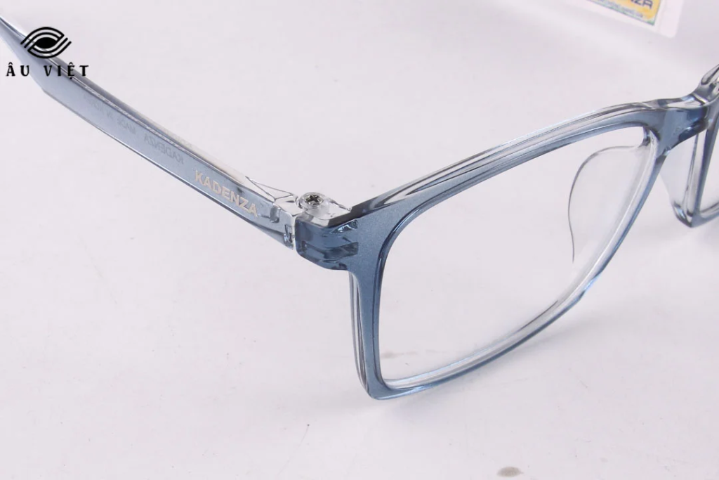 Mắt Kính Âu Việt